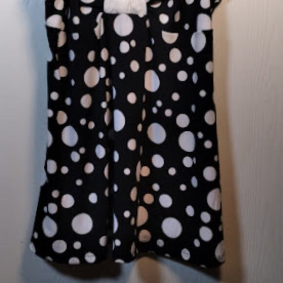 WET SEAL • Polka Dot Spaghetti Strap Top NWT-Large - Picture 4 of 16